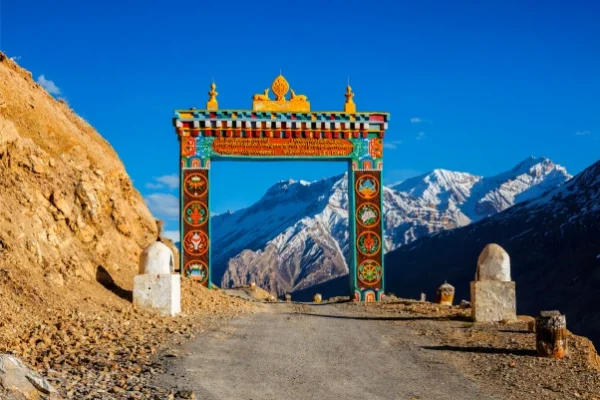 Spiti Valley Adventure Tour Package (8 Nights / 9 Days)